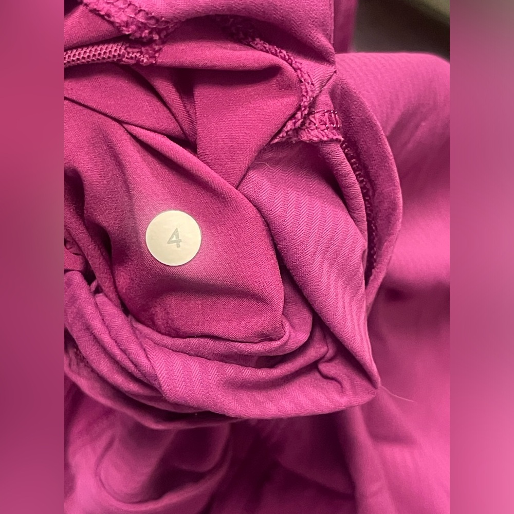 Lululemon street to studio unlined pant US 4 - Picture 5 of 8